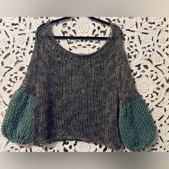 HANDMADE SWEATERS - Picture 8 of 8